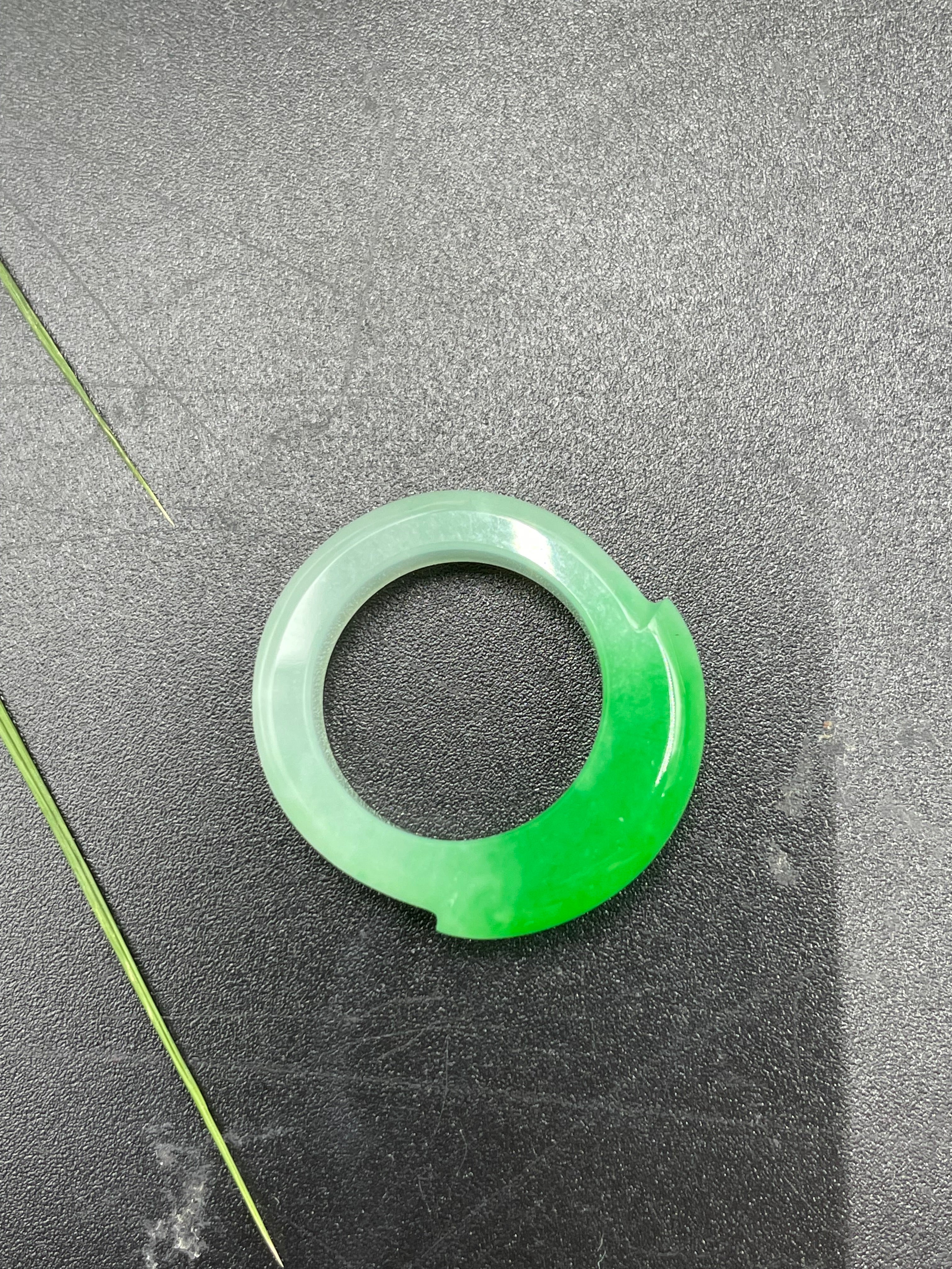 翡翠戒指