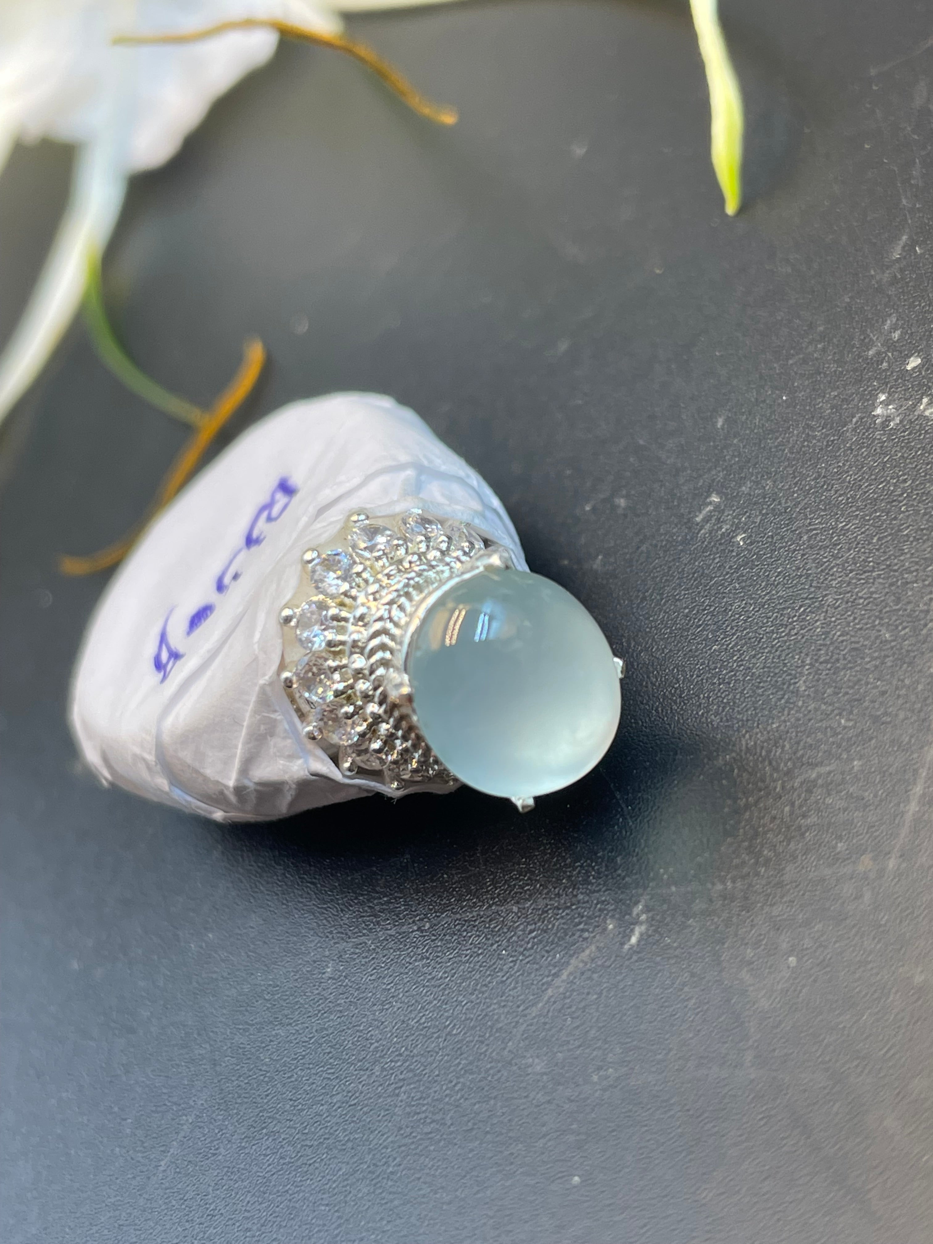 緬甸翡翠冰種蛋面戒指