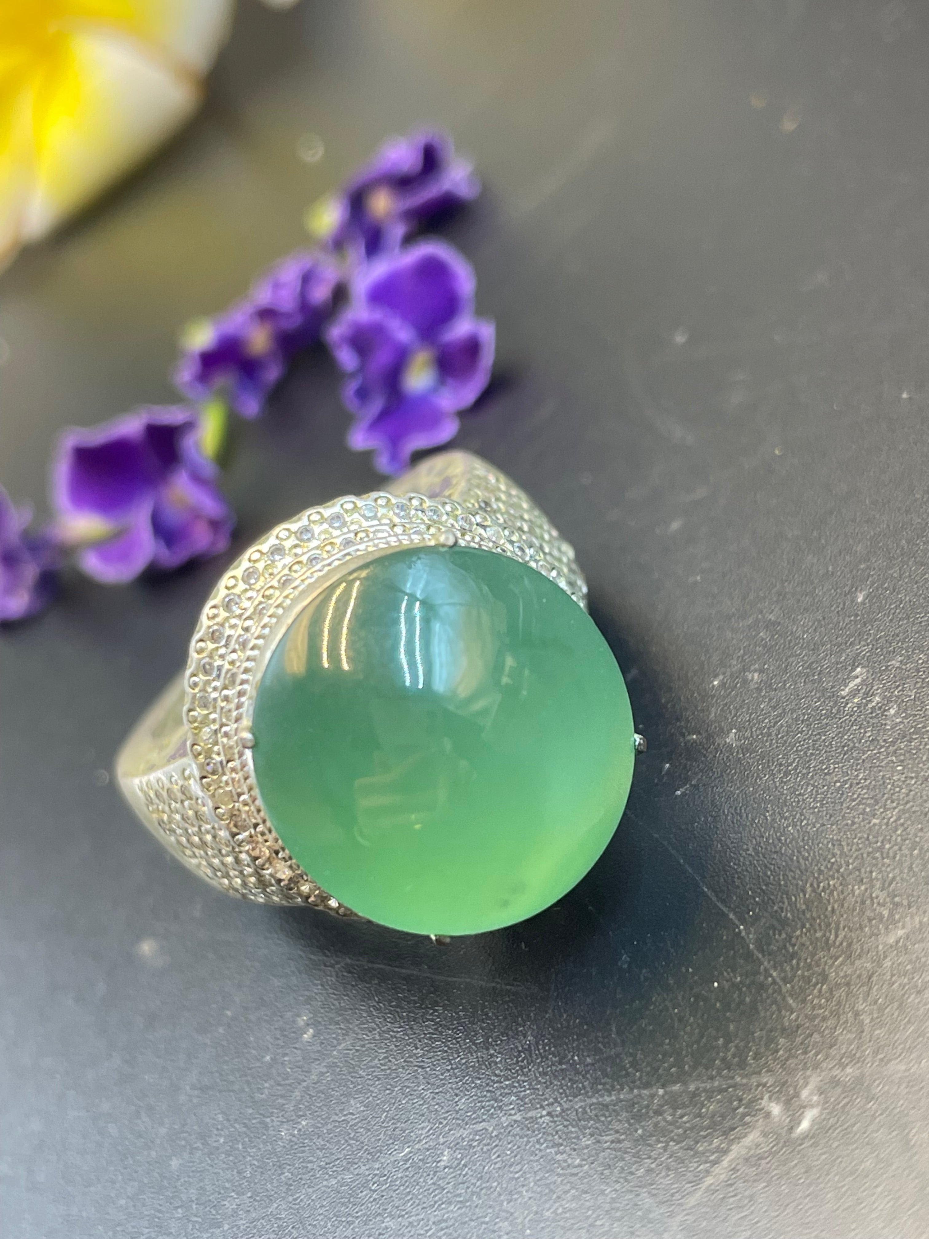 緬甸翡翠冰種蛋面戒指