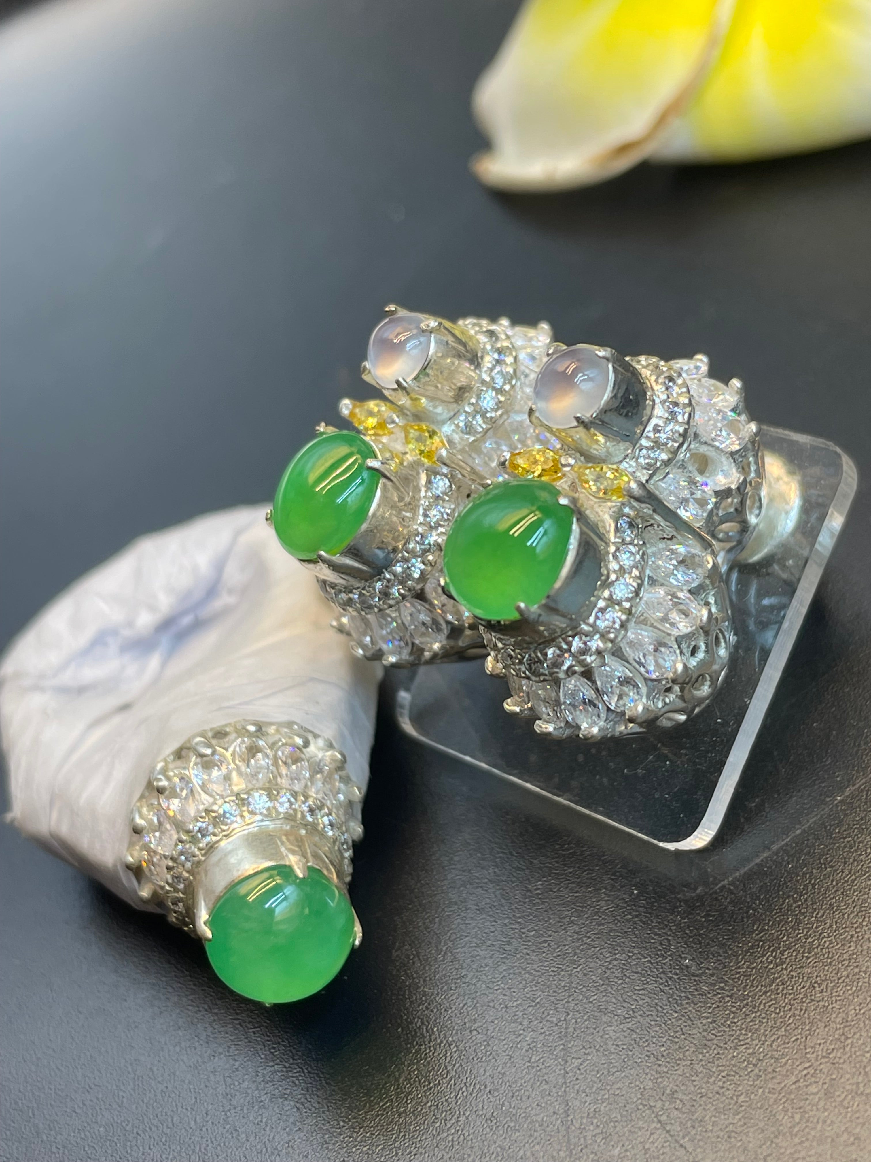 緬甸翡翠冰種蛋面套裝