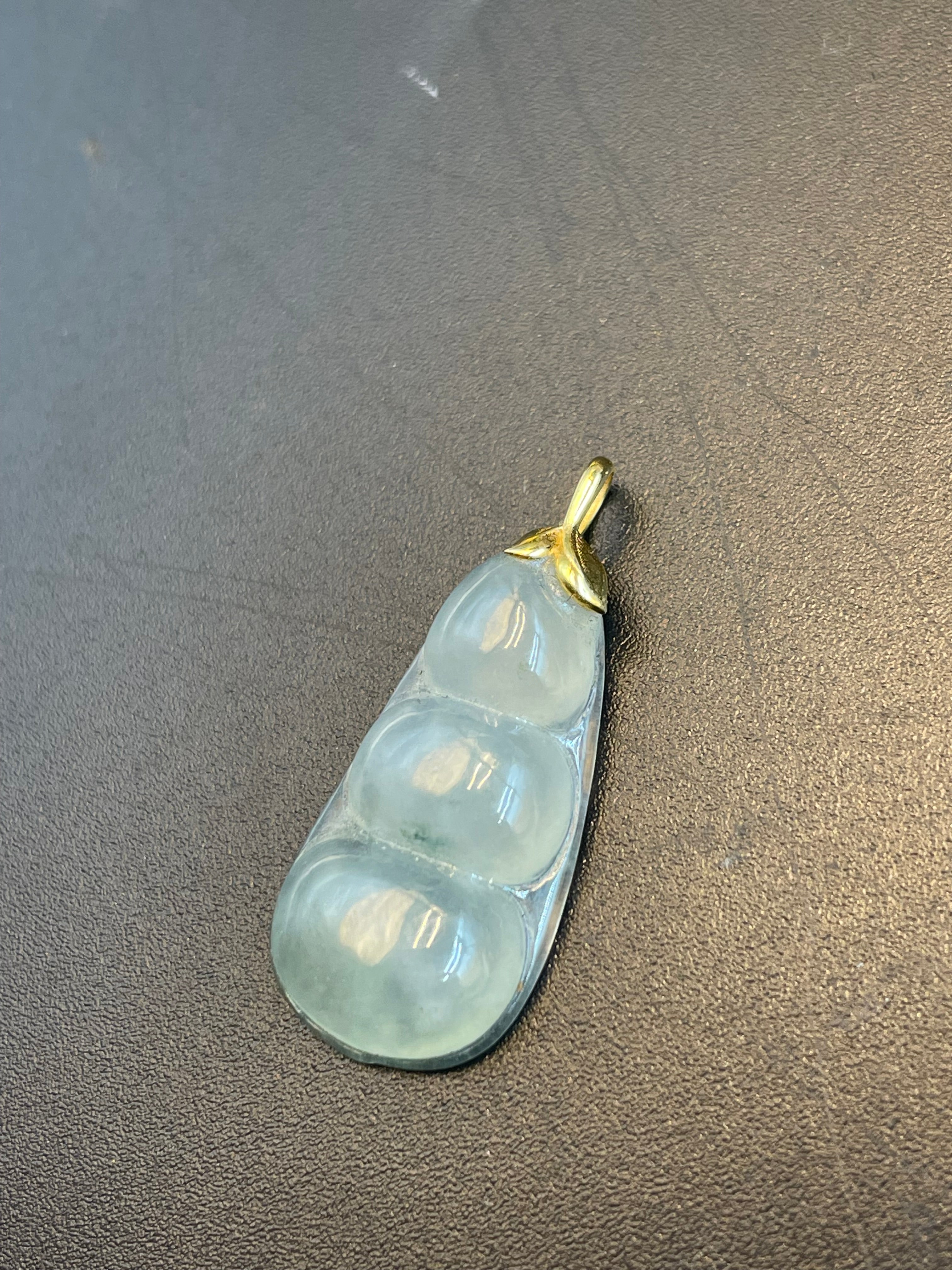緬甸翡翠冰種福豆吊墜
