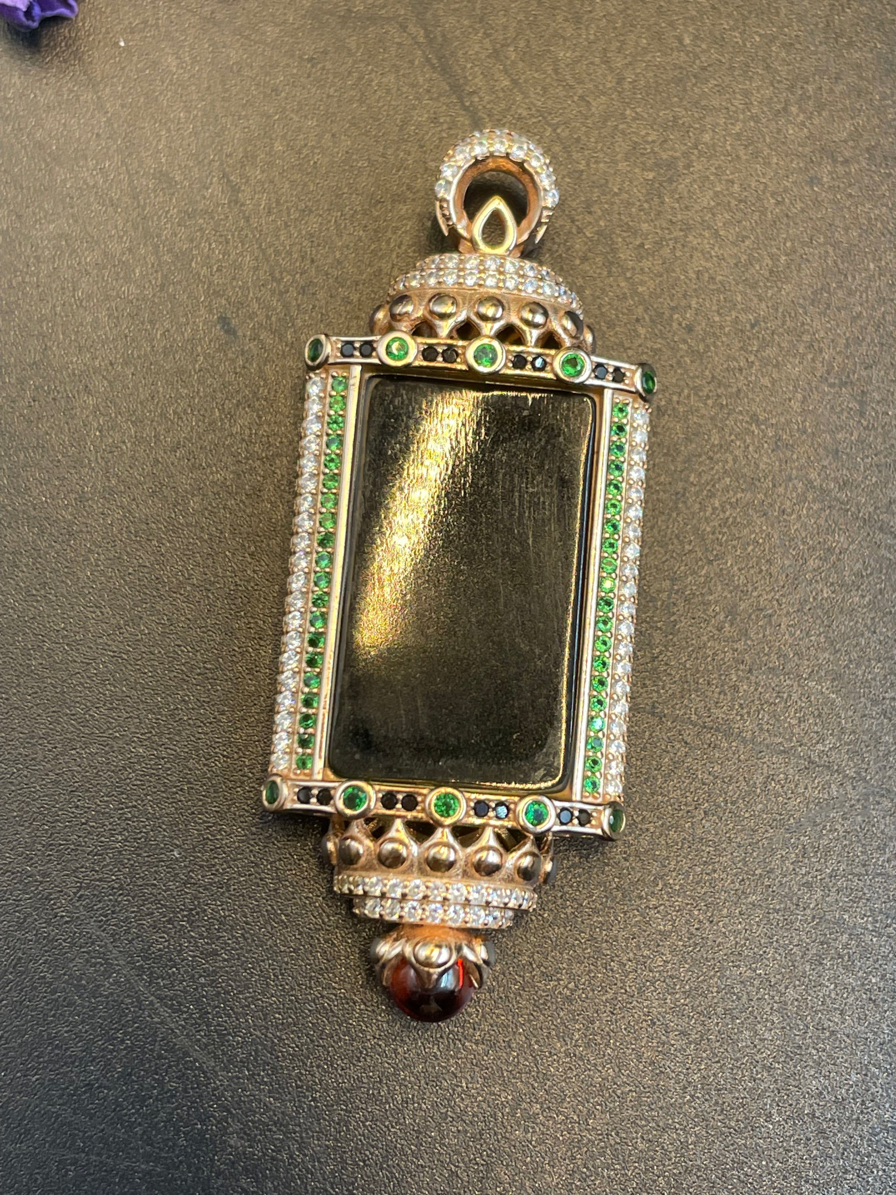 天然翡翠无事牌墨翠吊墜