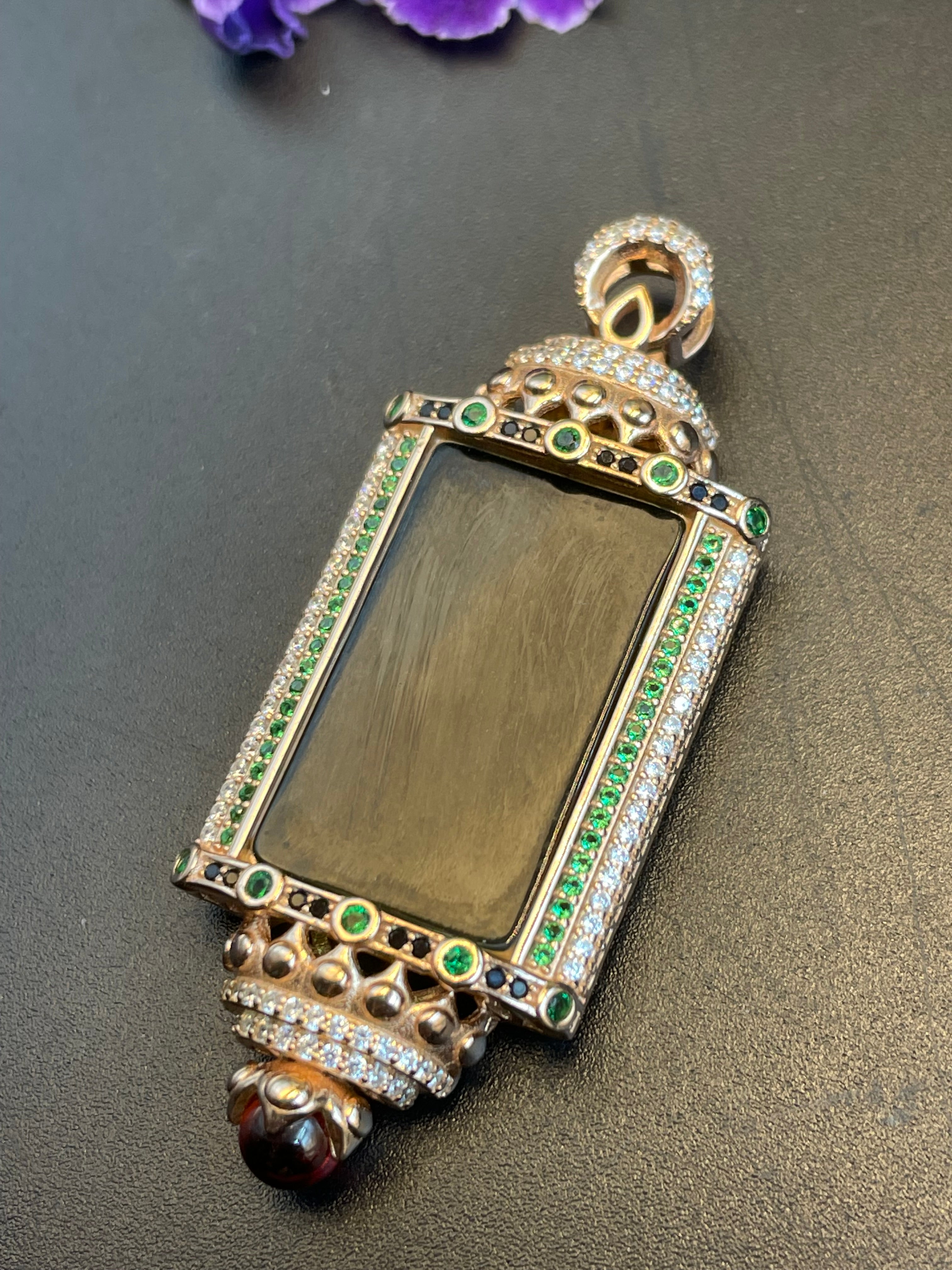 天然翡翠无事牌墨翠吊墜