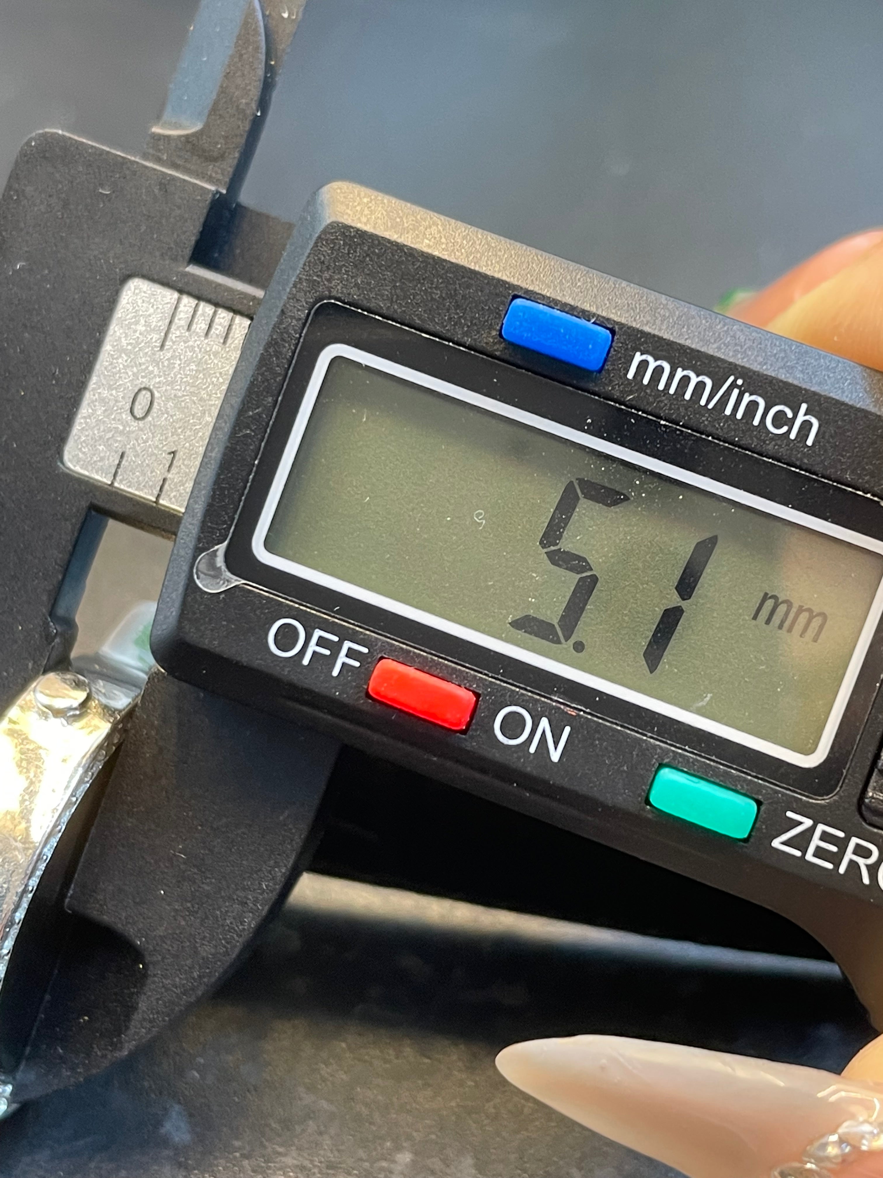 天然翡翠无事牌墨翠手链