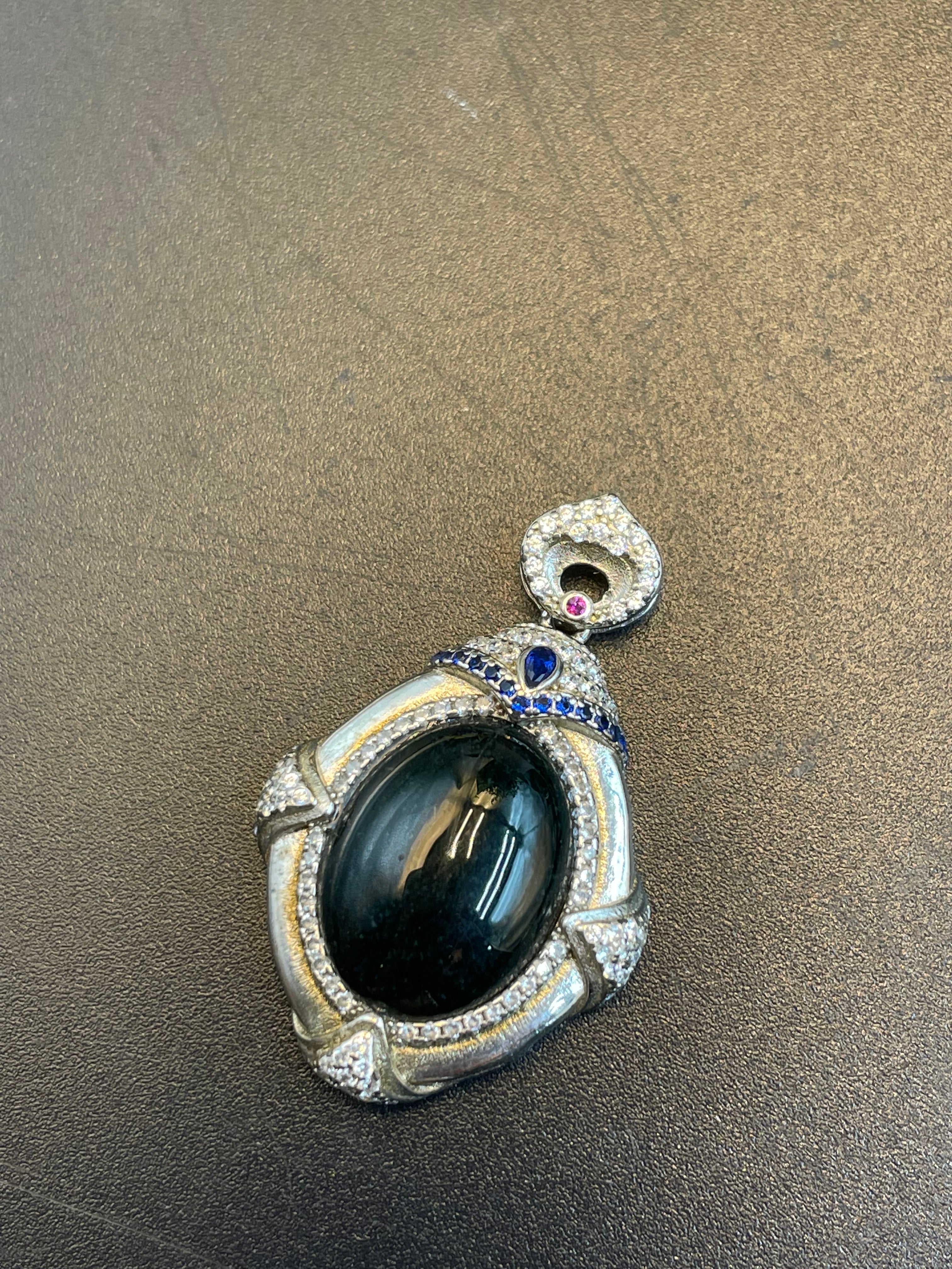 天然翡翠墨翠蛋面吊墜