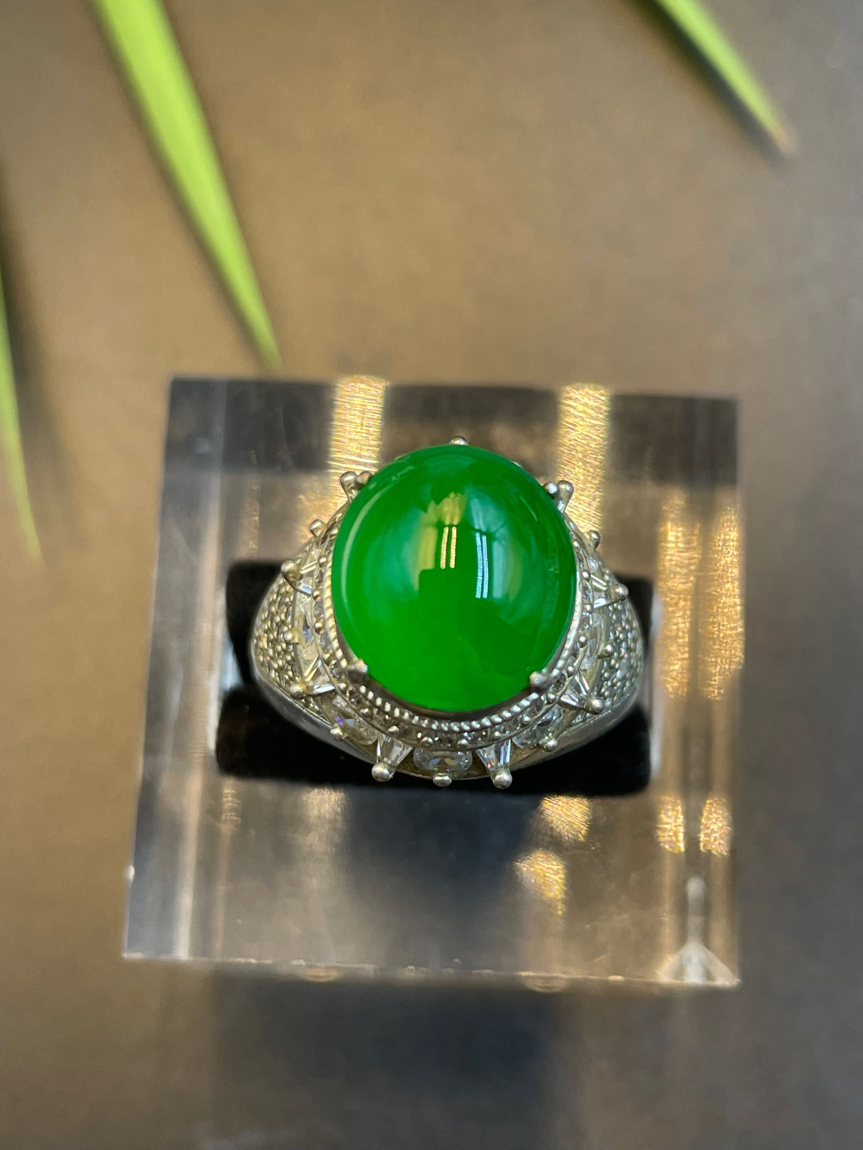 緬甸天然翡翠蛋面戒指