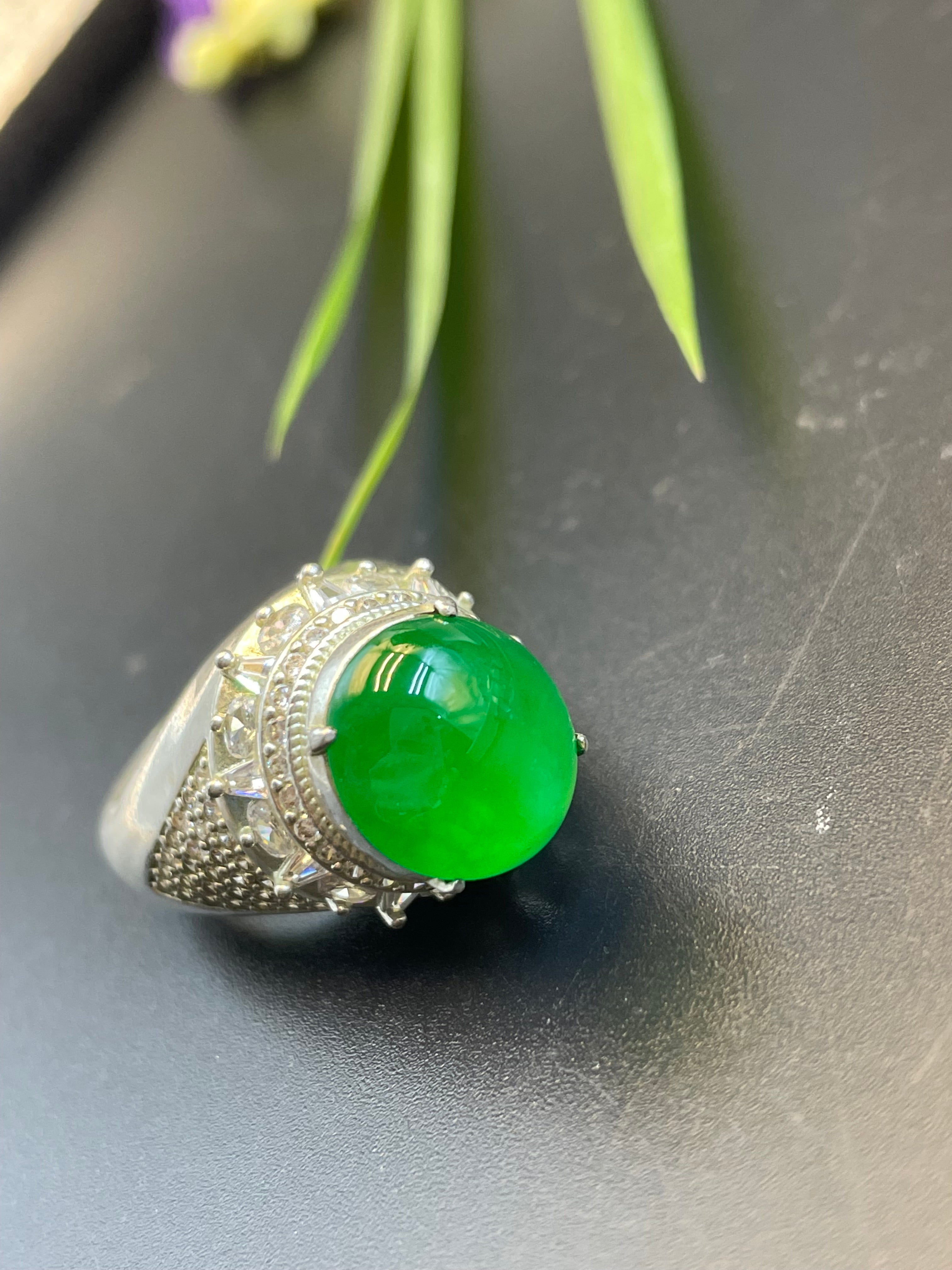 緬甸天然翡翠蛋面戒指