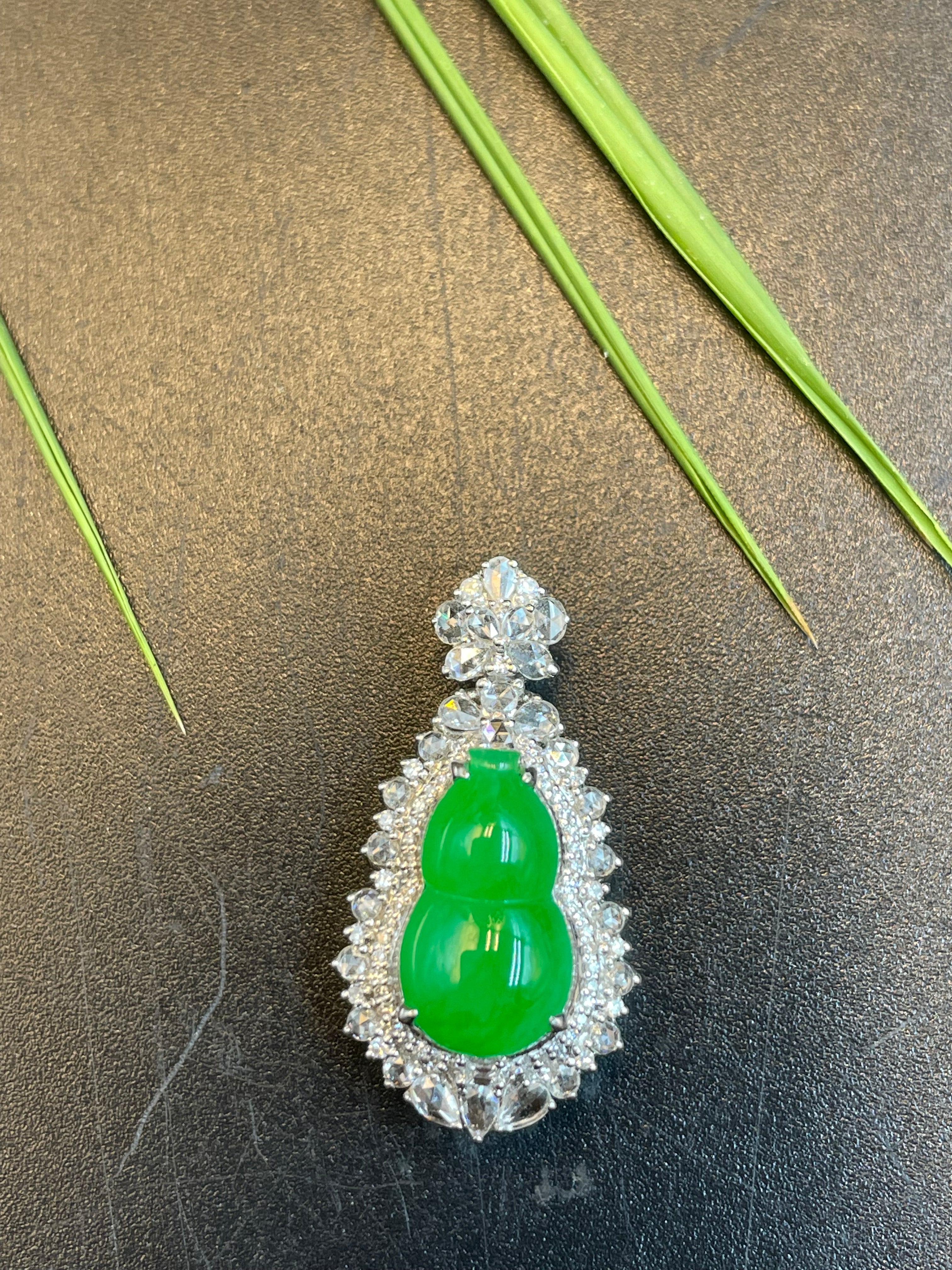 緬甸天然翡翠陽綠福祿吊墜