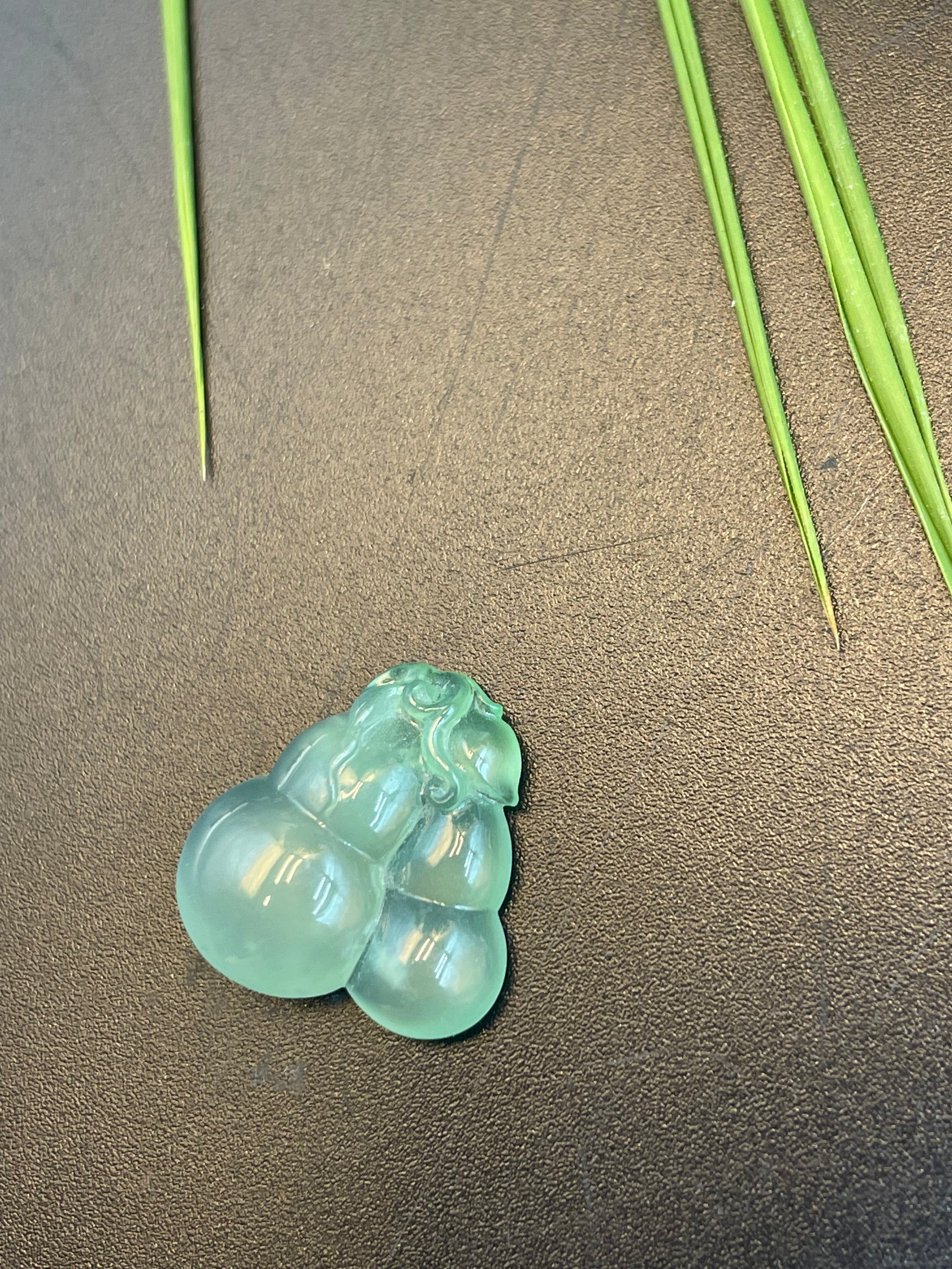緬甸天然翡翠冰晴福祿雙全吊墜