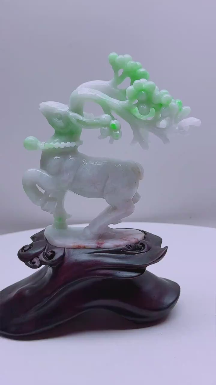 緬甸天然翡翠玉石精雕一路生花擺件